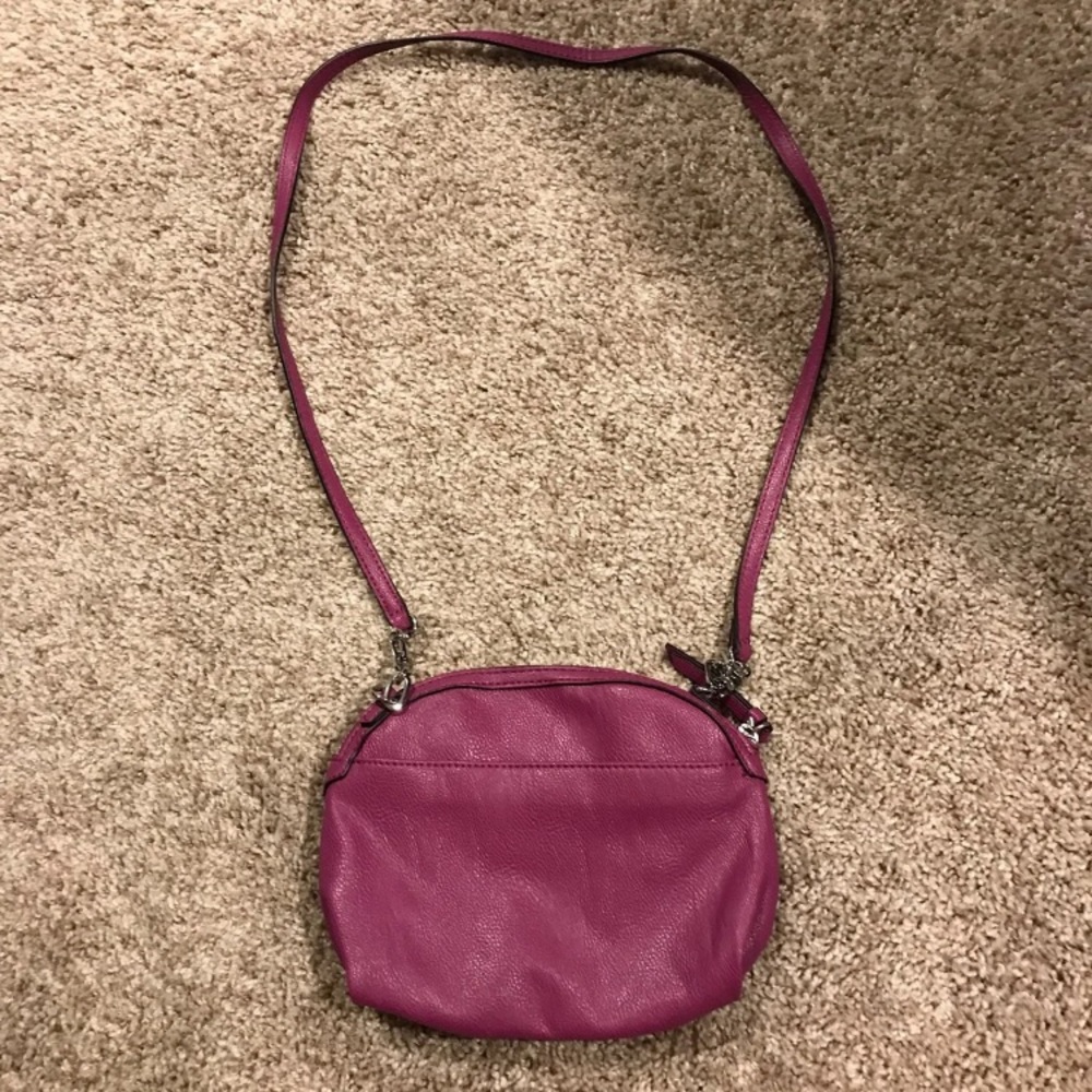 simply vera vera wang purple crossbody purse - Picture 2 of 3